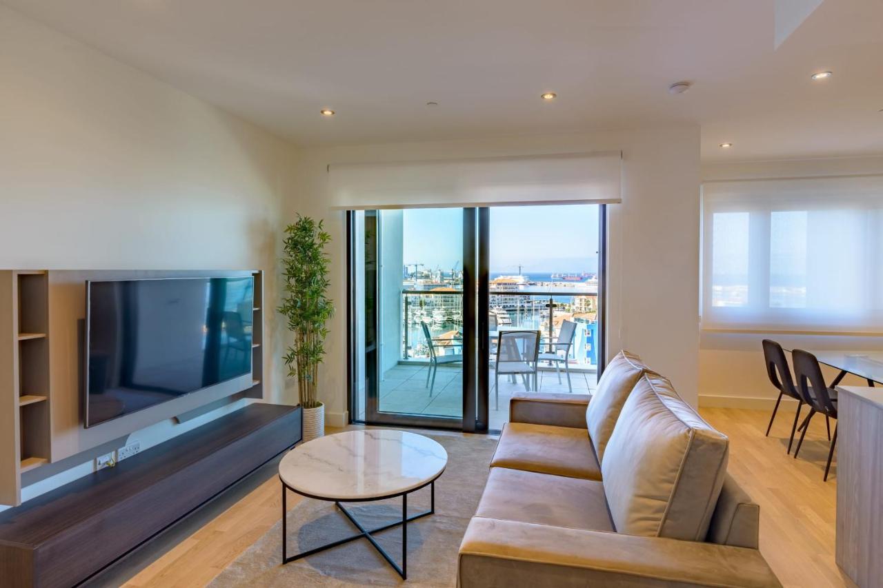 Luxury Modern Apartment With Exceptional Views! Hosted By Sweetstay Gibraltar Eksteriør billede