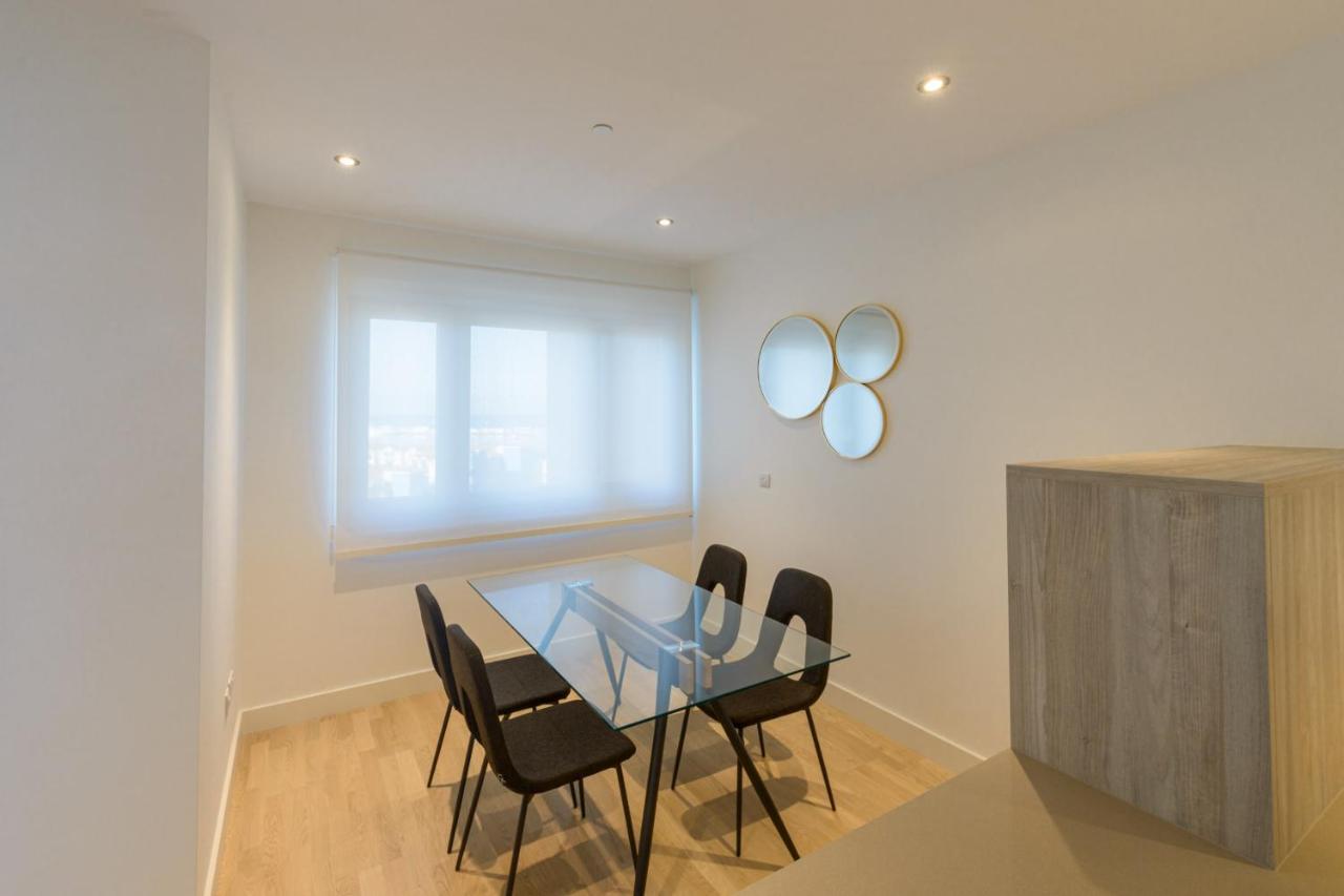 Luxury Modern Apartment With Exceptional Views! Hosted By Sweetstay Gibraltar Eksteriør billede