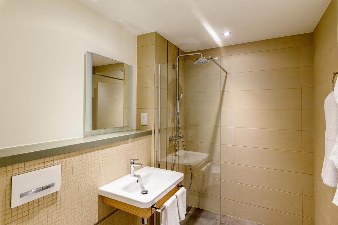 Luxury Modern Apartment With Exceptional Views! Hosted By Sweetstay Gibraltar Eksteriør billede
