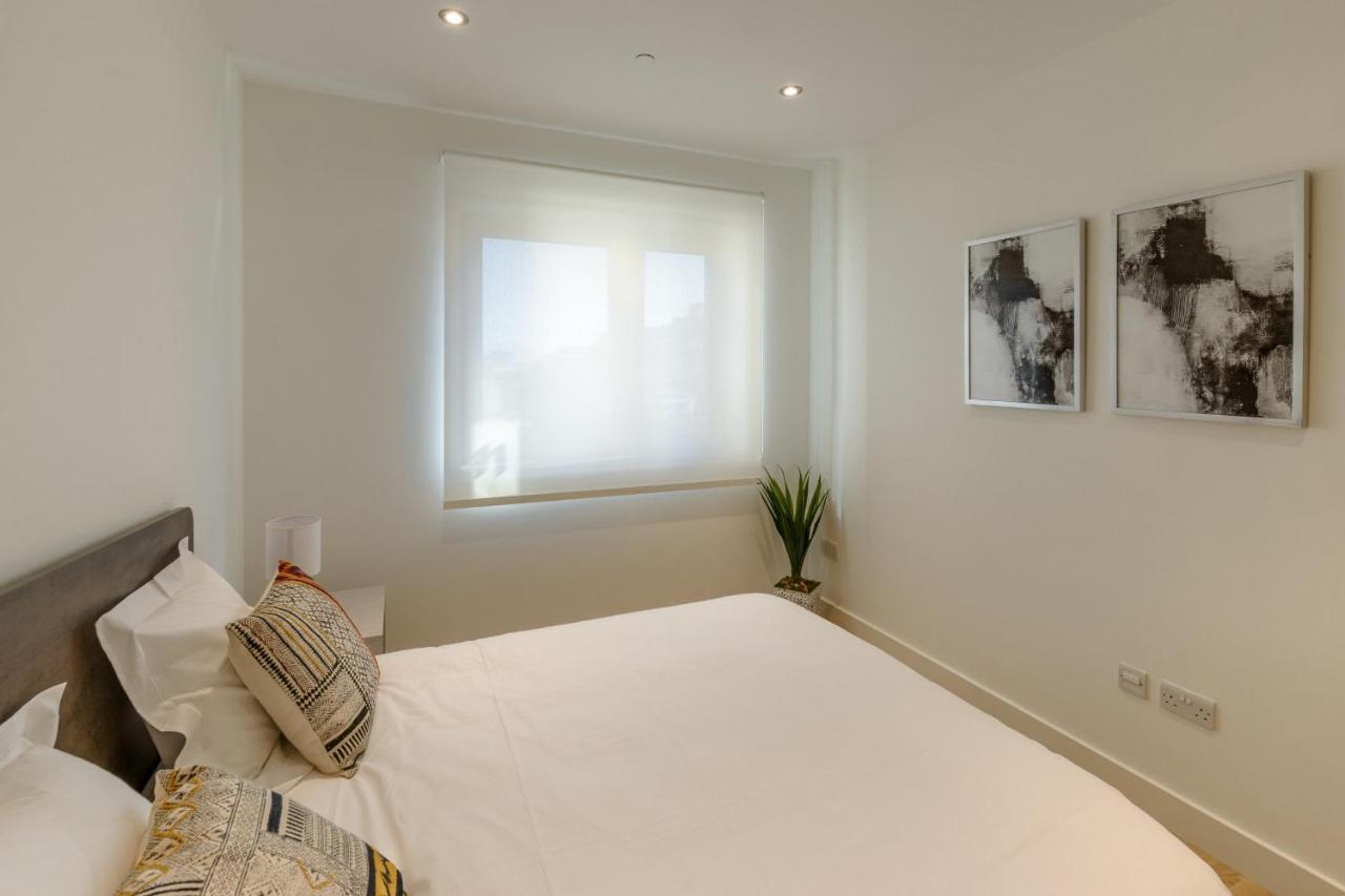 Luxury Modern Apartment With Exceptional Views! Hosted By Sweetstay Gibraltar Eksteriør billede