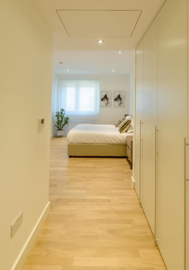 Luxury Modern Apartment With Exceptional Views! Hosted By Sweetstay Gibraltar Eksteriør billede